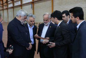 بازدید معاونت محترم وزیر صنعت و معدن و معاون محترم امور اقتصادی استانداری قم از کارخانجات آجرنسوز نما آذرخش