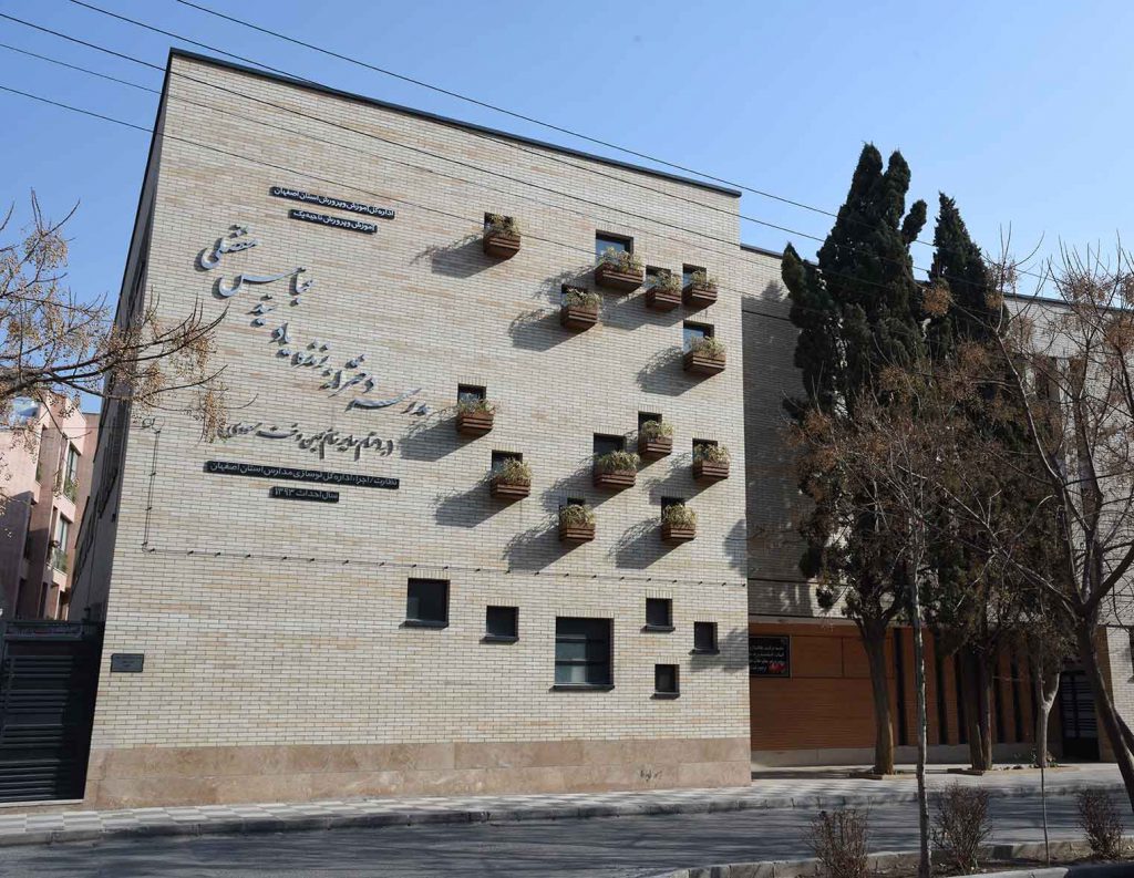 مشخصات فنی ساختمان