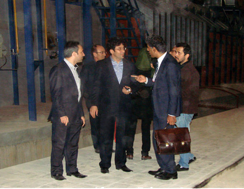 بازدید آقای Vanni trantini یکی از مدیران شرکت ساکمی ایتالیا از واحد شماره 2 و 3 گروه بین المللی کارخانجات آجر نسوز نما آذرخش