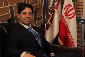 مصاحبه روزنامه دنیای اقتصاد با محسن سیفی ریاست هلدینگ آذرخش