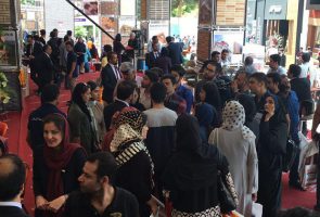 حال و روز بازدیدکنندگان سالن آذرخش در هفدهمین نمایشگاه صنعت ساختمان