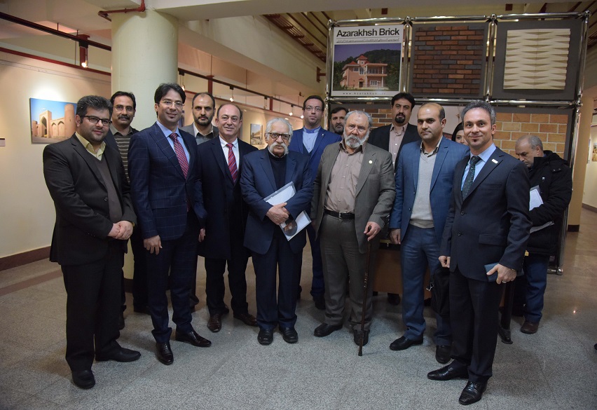 اولین همایش ملی آجر و آجر کاری برگزار شد