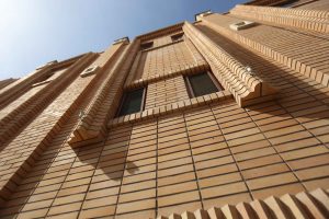 پروژه اجرای نما آجر رستیک ساختمان مسکونی - اصفهان