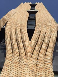 پروژه اجرا آجر نما ساختمان شرکت بهتاش سپاهان - اصفهان