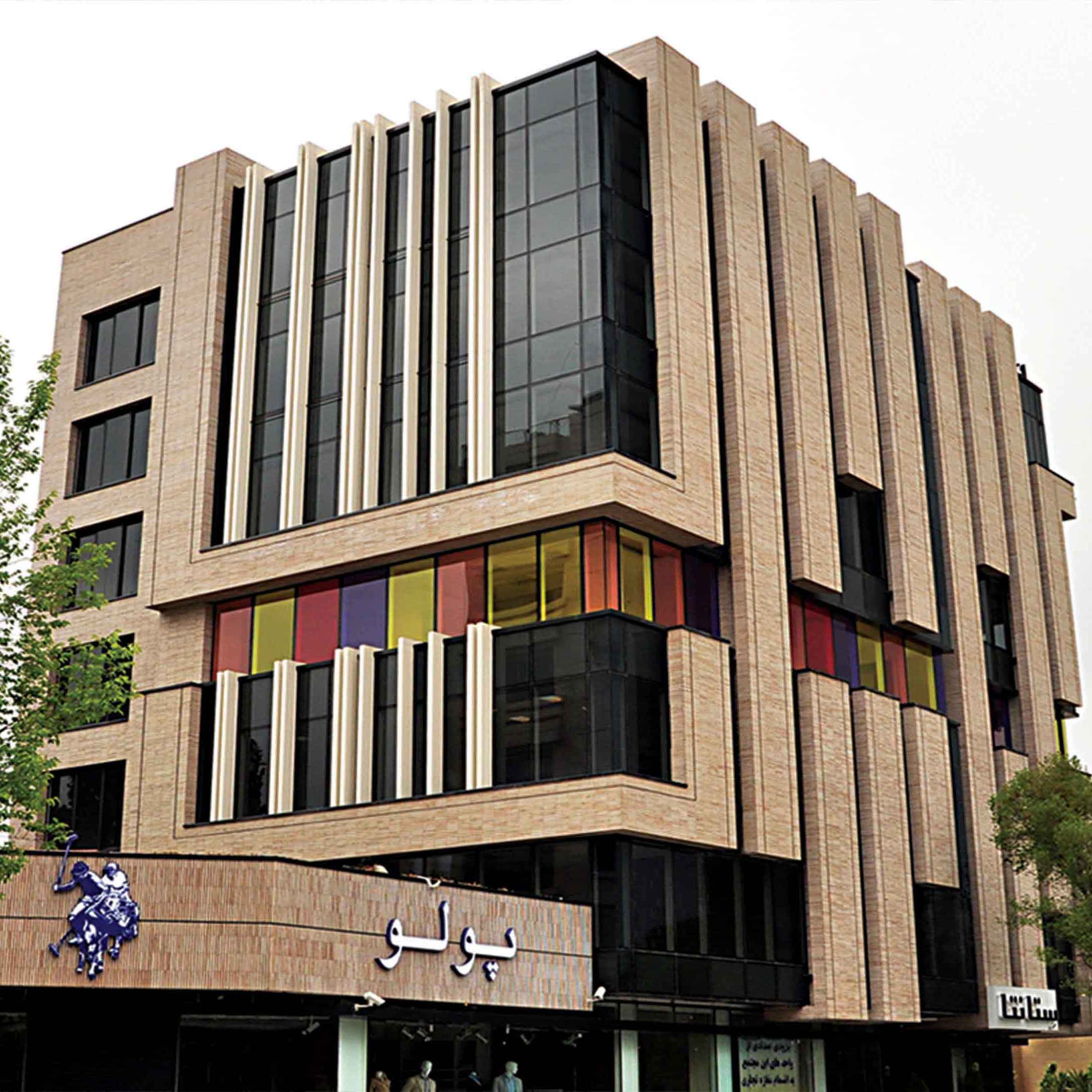 پروژه آجرنما ساختمان مجتمع تجاری، اداری پدیده - اصفهان