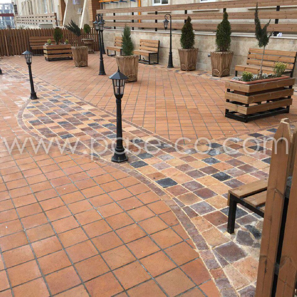 محوطه سازی آجری برج های آسمان - تهران